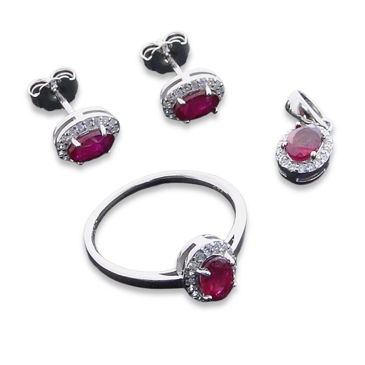 Conjunto Par de Brincos, Pingente e Anel de Prata com Cristais e Rubis - Imagem 2