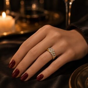 Anel Estilo Grumet de Prata com 10 Diamantes e Acabamento em Ouro Amarelo