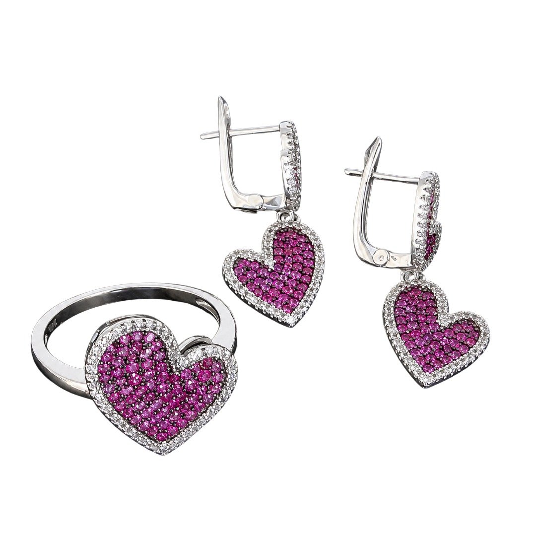 Conjunto Par de Brincos e Anel Coração de Prata com Diamantes de Laboratório e Rubis. - Imagem 3